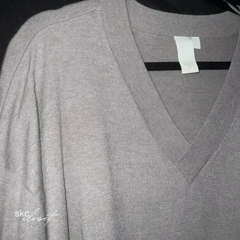 ADY P Women's Taupe Long-Sleeve, V-Neck, Fanny Sweater, L - Picture 14 of 14
